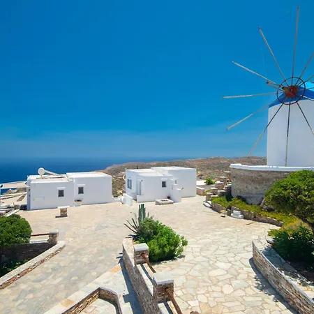 Windmill Bella Vista Aparthotel 4*