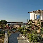 Windmill Bella Vista 4*