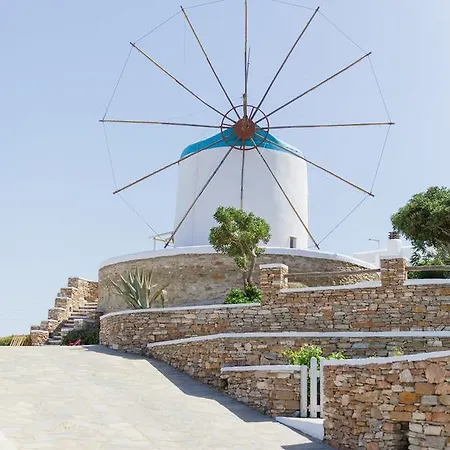 Windmill Bella Vista Aparthotel 4*