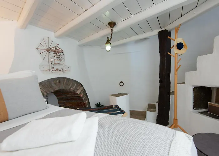 Windmill Bella Vista Aparthotel 4*