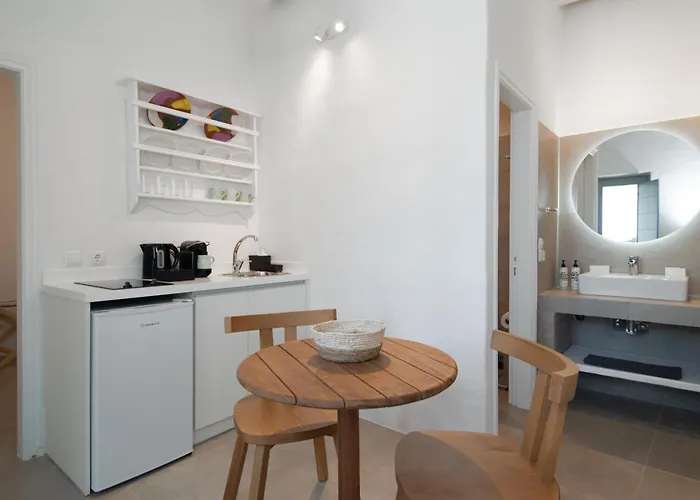 Windmill Bella Vista Aparthotel